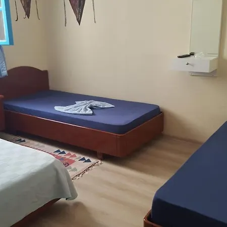 Goekmavi Pensiune Bodrum