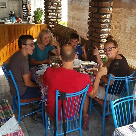 Pensionat Gökmavi 3*