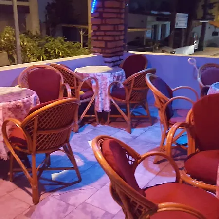 Guest house Goekmavi