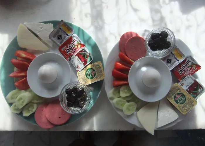 Goekmavi Guest house 3*