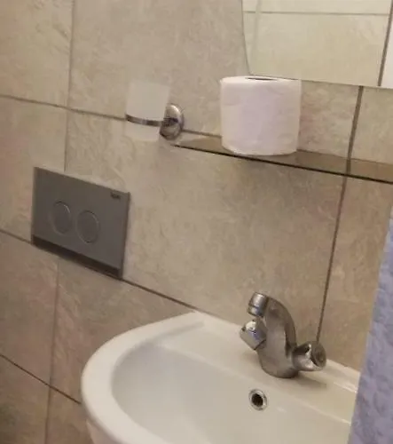 Goekmavi Vendégház 3*